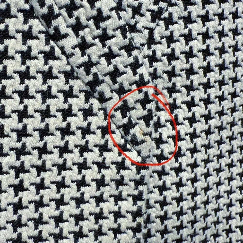 Nanette Lepore Black & White Houndstooth Contrast Panel Blazer - Size 8 - Picture 9 of 9